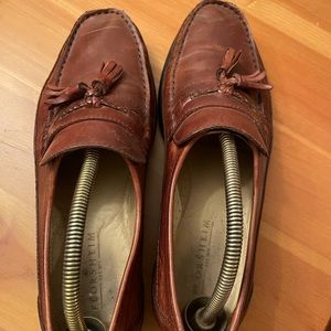 Men’s leather dress shoe